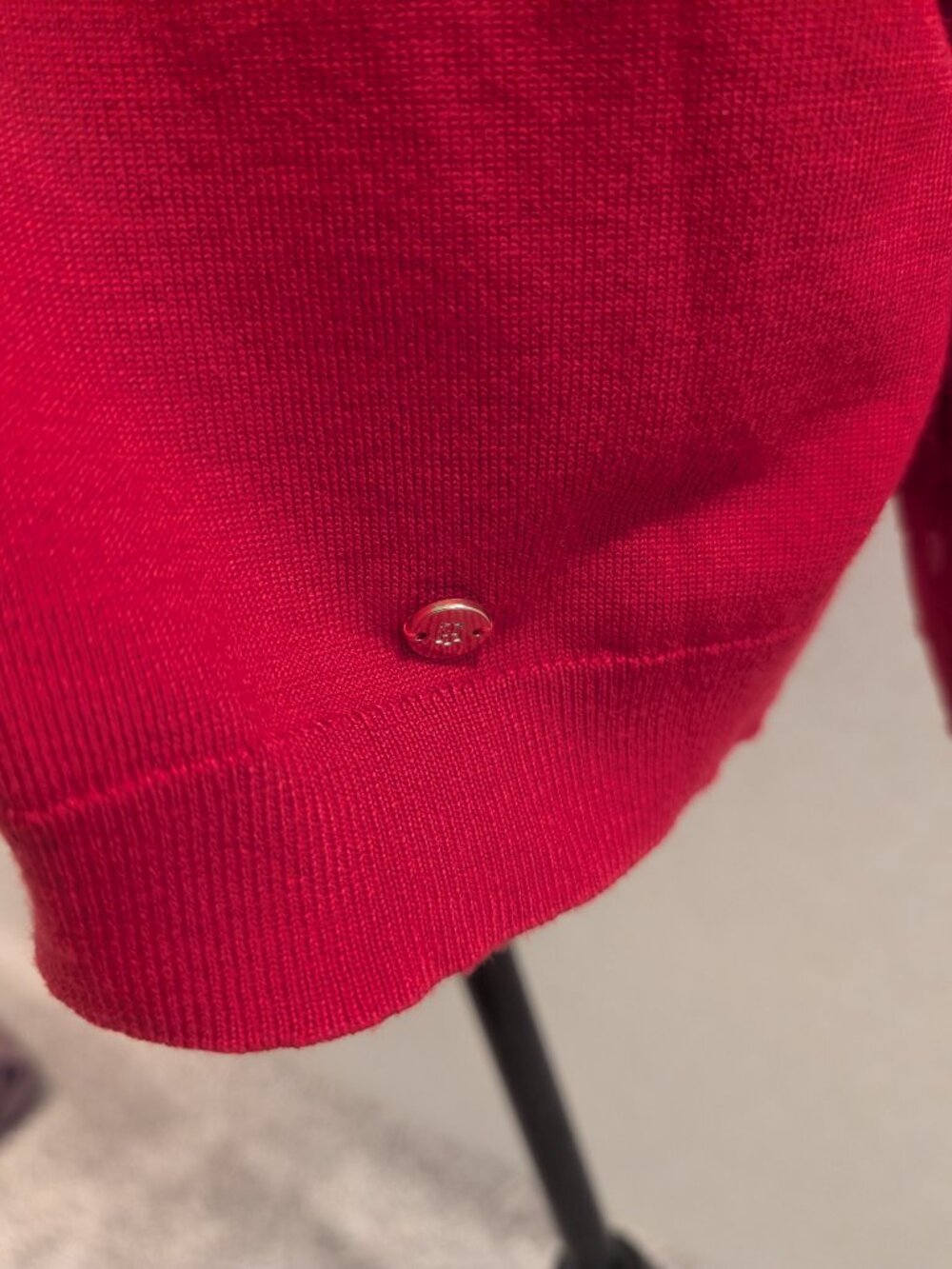 Tommy Hilfiger Red V Neck Swiss Dot Sheer Sleeve Sweater XL Women's - Picture 7 of 8